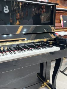 پیانو یاماها P-125 مونتاژ