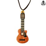 گردنبند چوبی گیتار